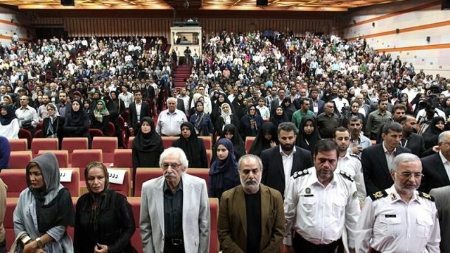 قمة دولية تبحث تمويل التحوّل الأخضر